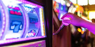 Dragon Tiger live casino ဂိမ်း ကပ်နေသောပုံ